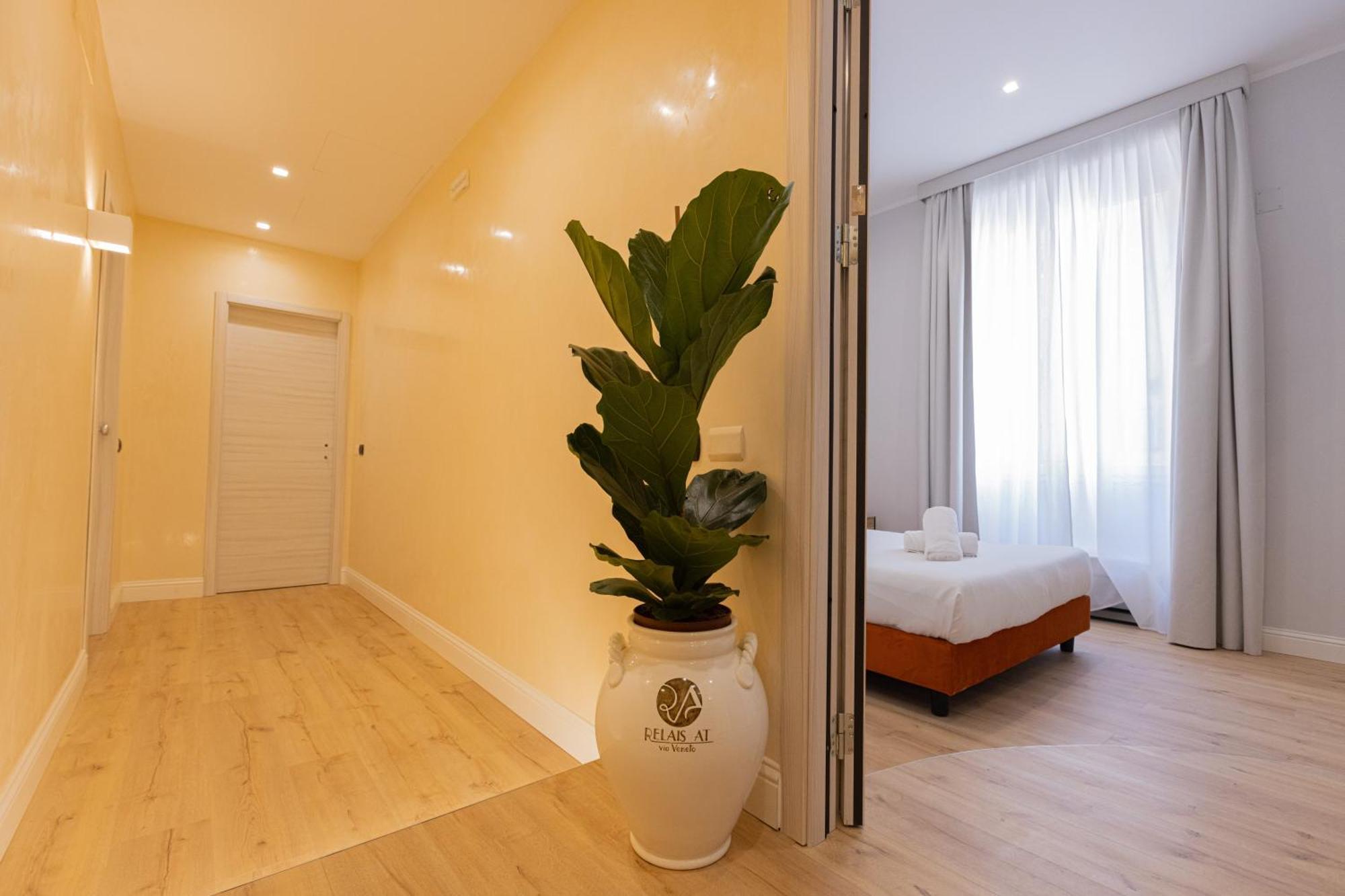 Hotel Relais At Via Veneto à Rome Extérieur photo
